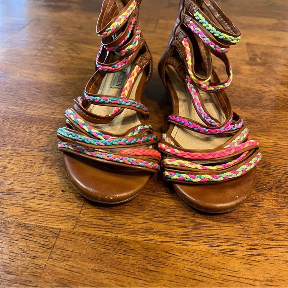 Steve Madden girls brown leather rainbow strap sandals size 13 - Picture 5 of 8